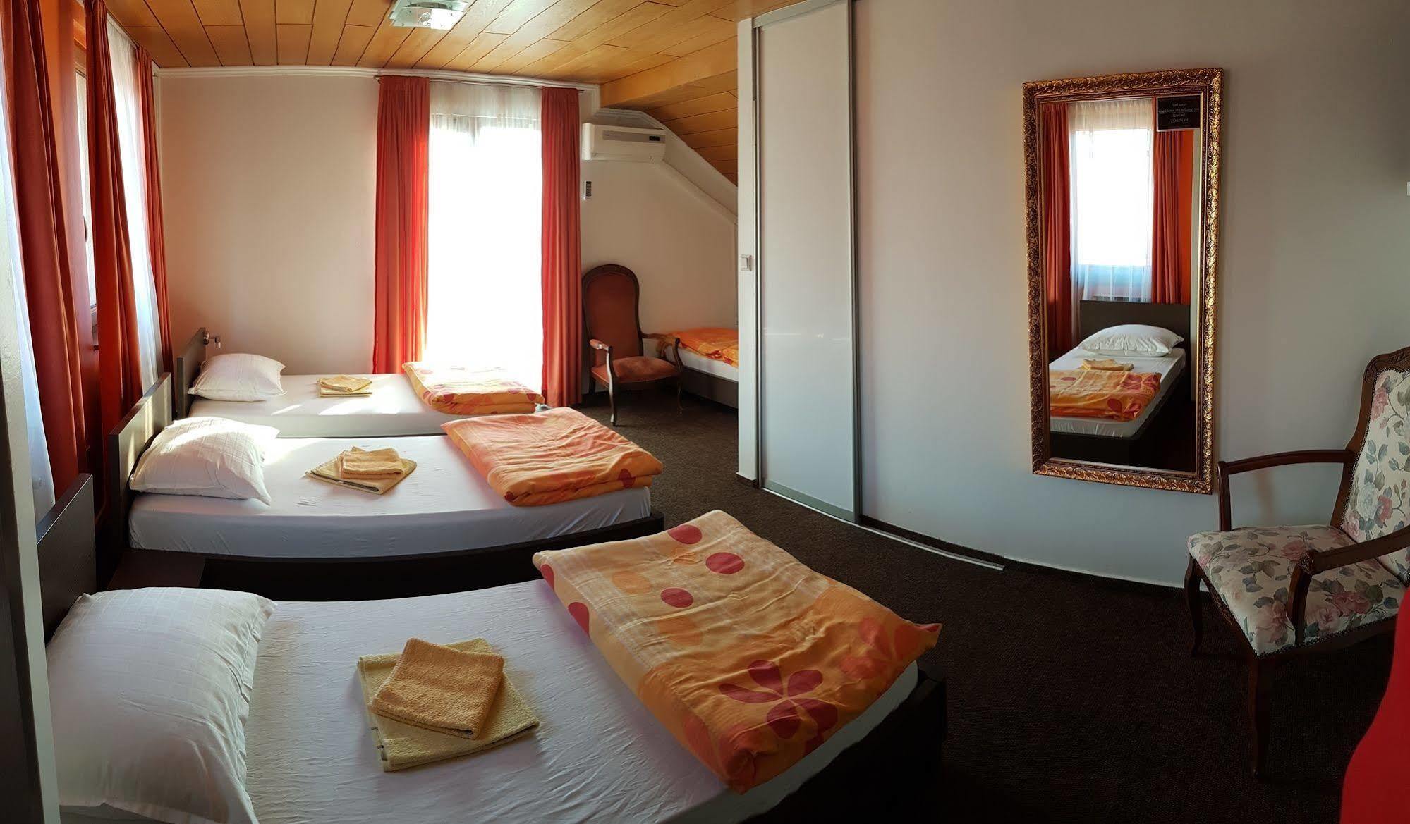 Guest House Ciro サラエヴォ エクステリア 写真